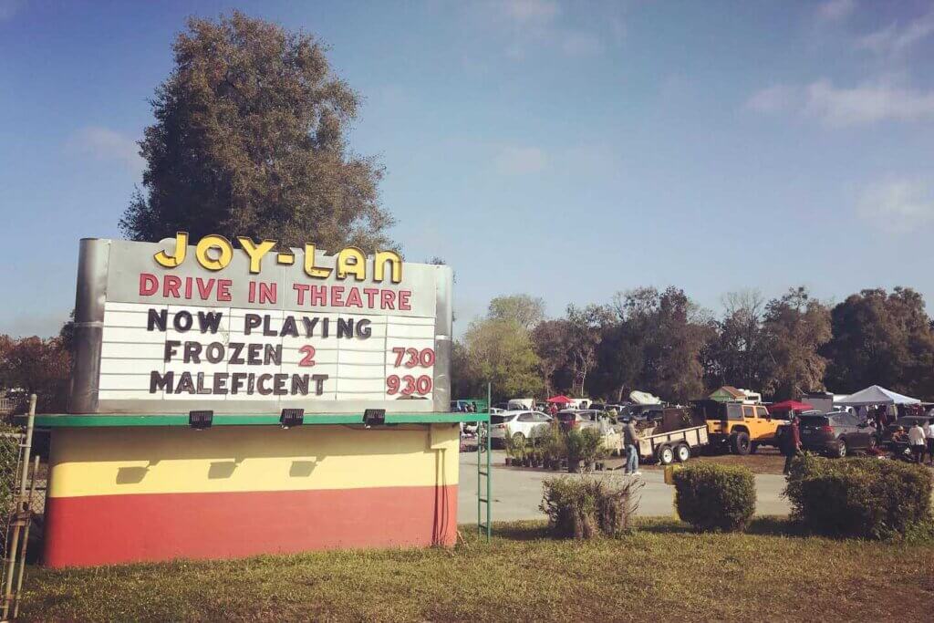 The 4 Remaining Drive In Movie Theaters in Florida