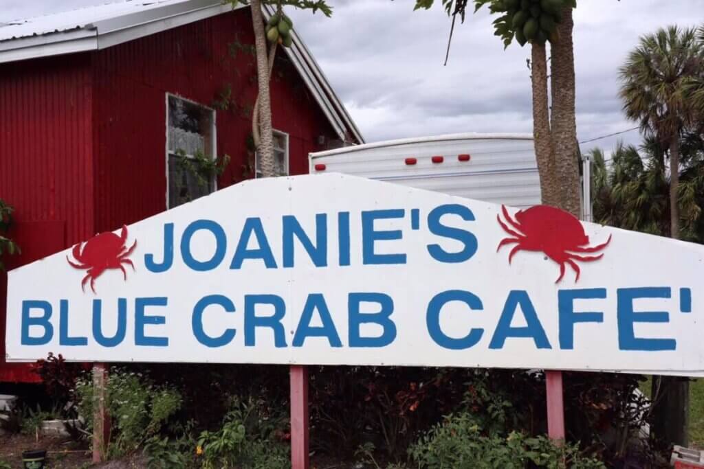 Joanies Blue Crab Cafe sign