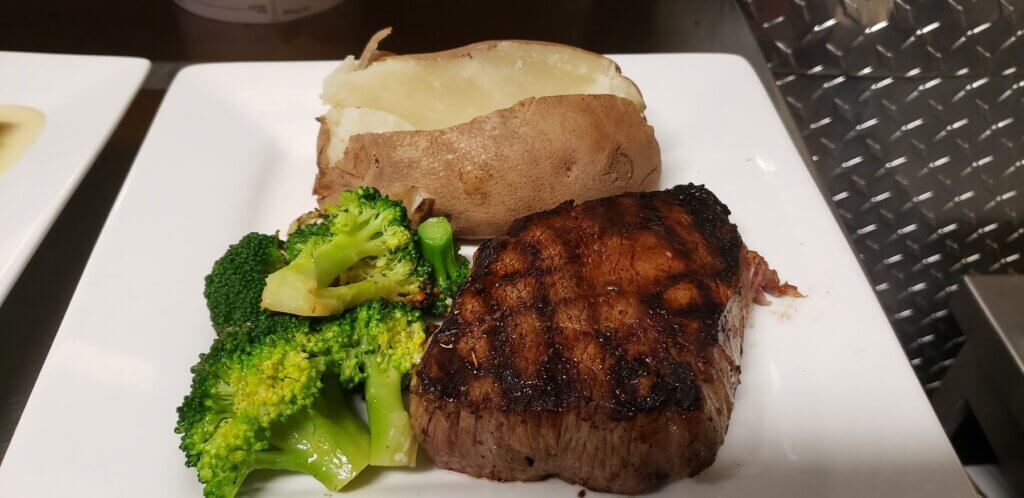 Castaways Restaurant Steak and Broccoli 